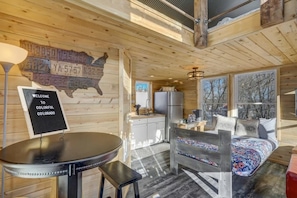 Interior - Red Rock Treehouse! Unique in Old Colorado City! (Colorado Springs)