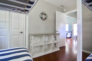 3 habitaciones, wifi gratis y ropa de cama