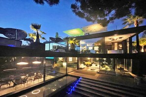 Terrace/patio - Spectacular villa with exceptional design features for 10 people (Sète)