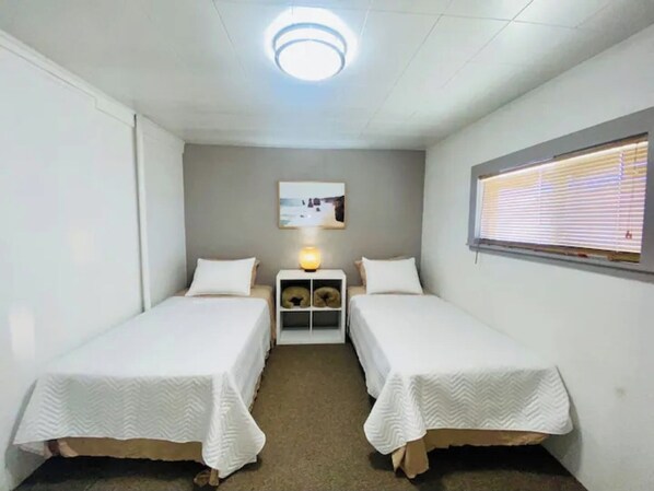 3 Schlafzimmer, Schreibtisch, Bügeleisen/Bügelbrett, kostenloses WLAN