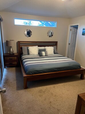 4 bedrooms, WiFi - Relaxing 4 bedroom home with pool near Disney! (Davenport)