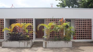 Deluxe Room | Exterior