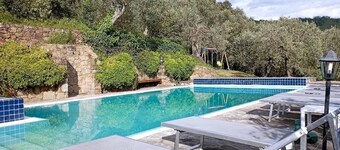 PRIVATE HILLTOP VILLA WITH POOL NEAR VINCI AND FLORENCE WITH STUNNING VIEWS