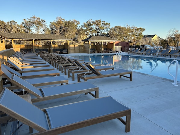 Outdoor pool, a heated pool