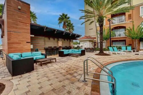 Universal-Disney Dream Studio Apartment