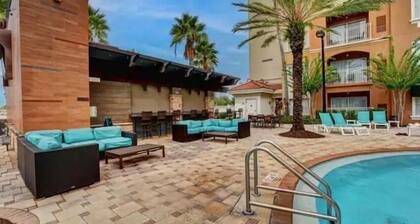 Universal-Disney Dream Studio Apartment