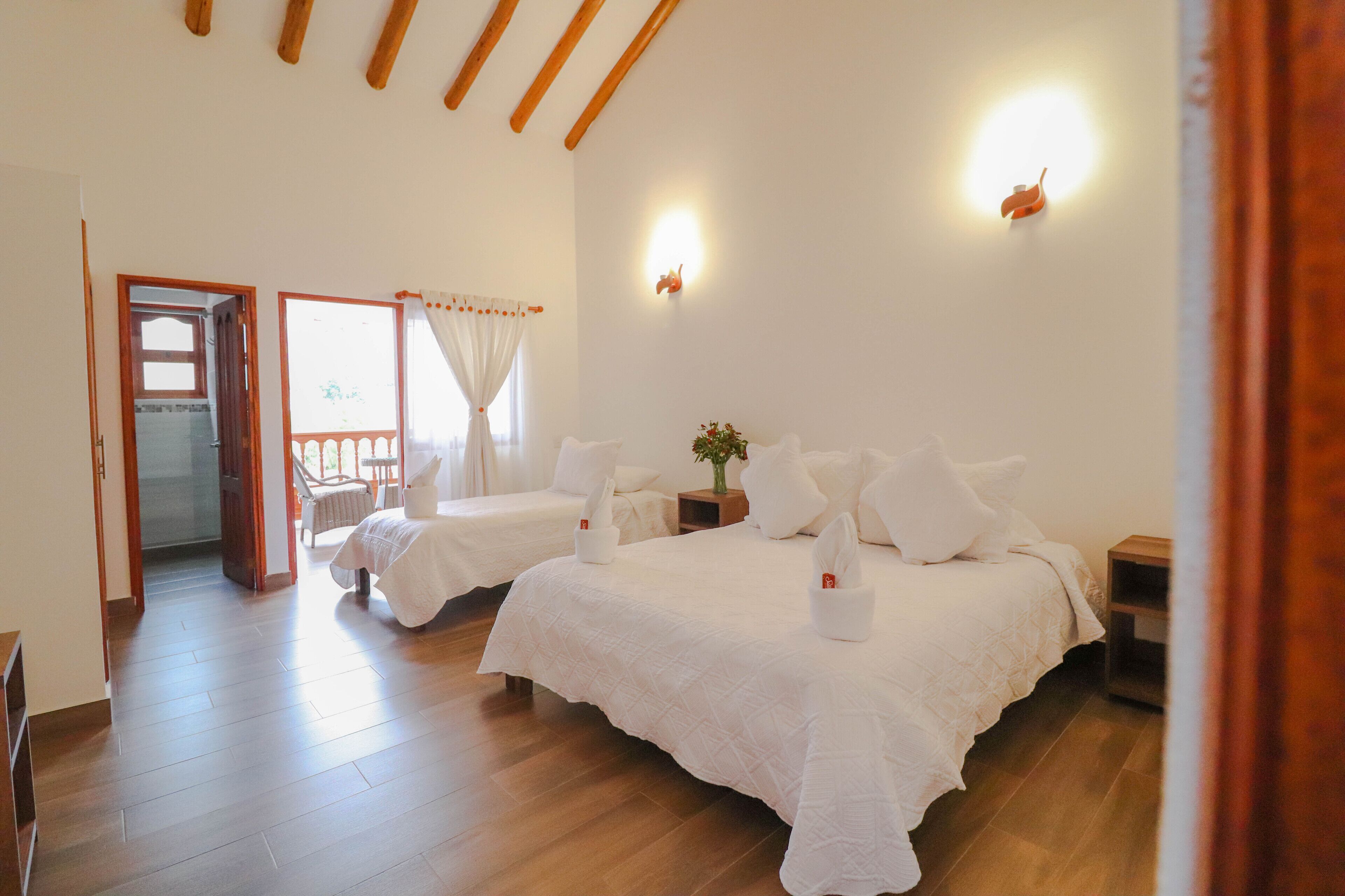 Premium bedding, down duvets, free WiFi, bed sheets