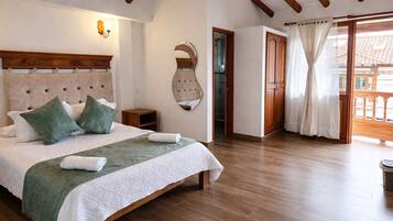 Ropa de cama de alta calidad, cubrecamas, wifi gratis y ropa de cama