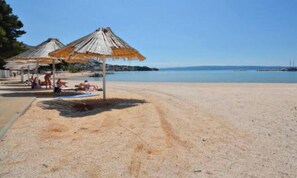 Sun loungers - Apartment near the sea (Stobreč)