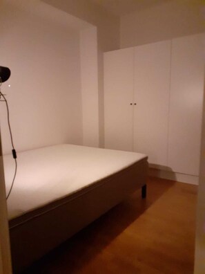 Room - Two Room Apartment in Sundbyberg Stockholm (Sundbyberg)