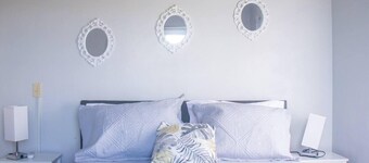Apt 2 Stylish 2 bed Cosy and Comfortable