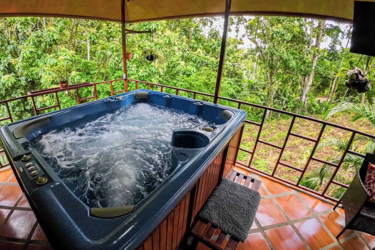 Luxury Bungalow | Terrace/patio
