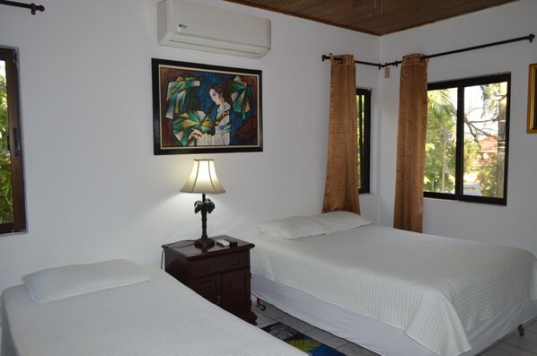 3 bedrooms, free WiFi, bed sheets