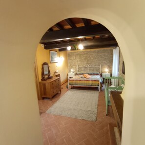 5 bedrooms, iron/ironing board, travel cot, free WiFi