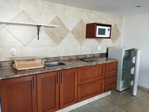 Loft superior | Cozinha privada | Geladeira, fogão, cafeteira/chaleira