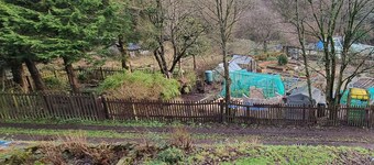 Spacious 4 Bedroom House near Rochdale Swimming Pools