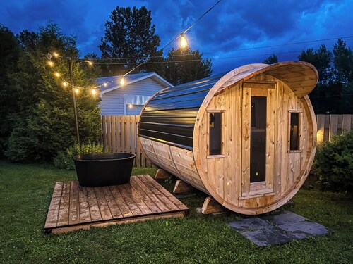 Norman by the River - SAUNA Retreat by OFSC Trails