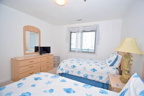 Condo, 2 habitaciones | 2 habitaciones, tabla de planchar con plancha y wifi gratis 