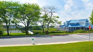 Condo, 2 Bedrooms | Sports court - Harbour Club G7 2 Bedroom Condo by RedAwning (Ocean City)