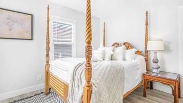 3 sovrum, skrivbord, strykjÀrn/strykbrÀda och resesÀng