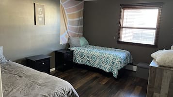 5 habitaciones, wifi gratis y ropa de cama
