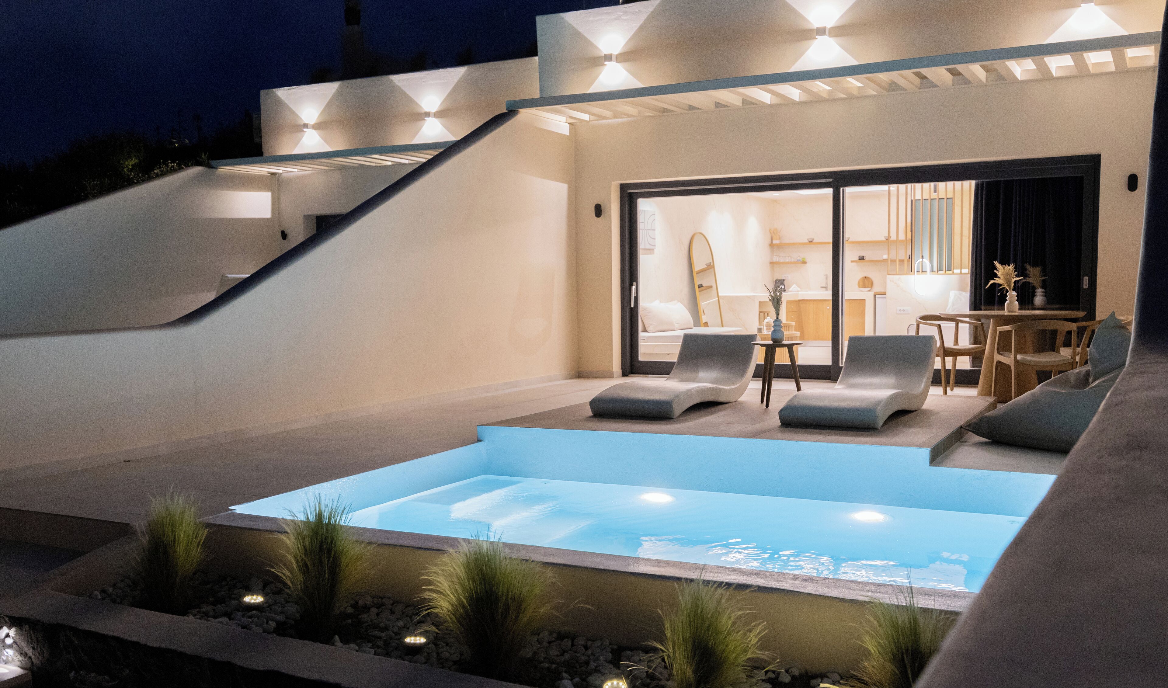 Photo - Pnoe Luxury Suites