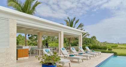 Family Friendly Villa inside Punta Cana Resort&Club with maid included!