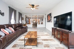 Smart TV, music library, stereo, printers