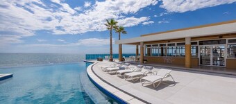 Crews Nest Luxury Modern Condo