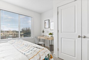 6 chambres, bureau, Wi-Fi gratuit, draps fournis