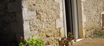 Aux vieux fours 5.5 km from the canal, 9 km from the Chemin de Compostelle 4 bedrooms 2 bathrooms