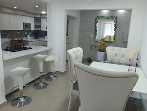 Dining - Very central, remodeled, family house (Medellín)