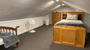 3 bedrooms, free WiFi, bed sheets