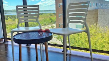 Apartamento superior | Sacada