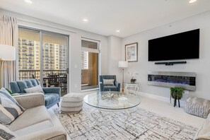 Condo, 3 habitaciones | Área de sala de estar