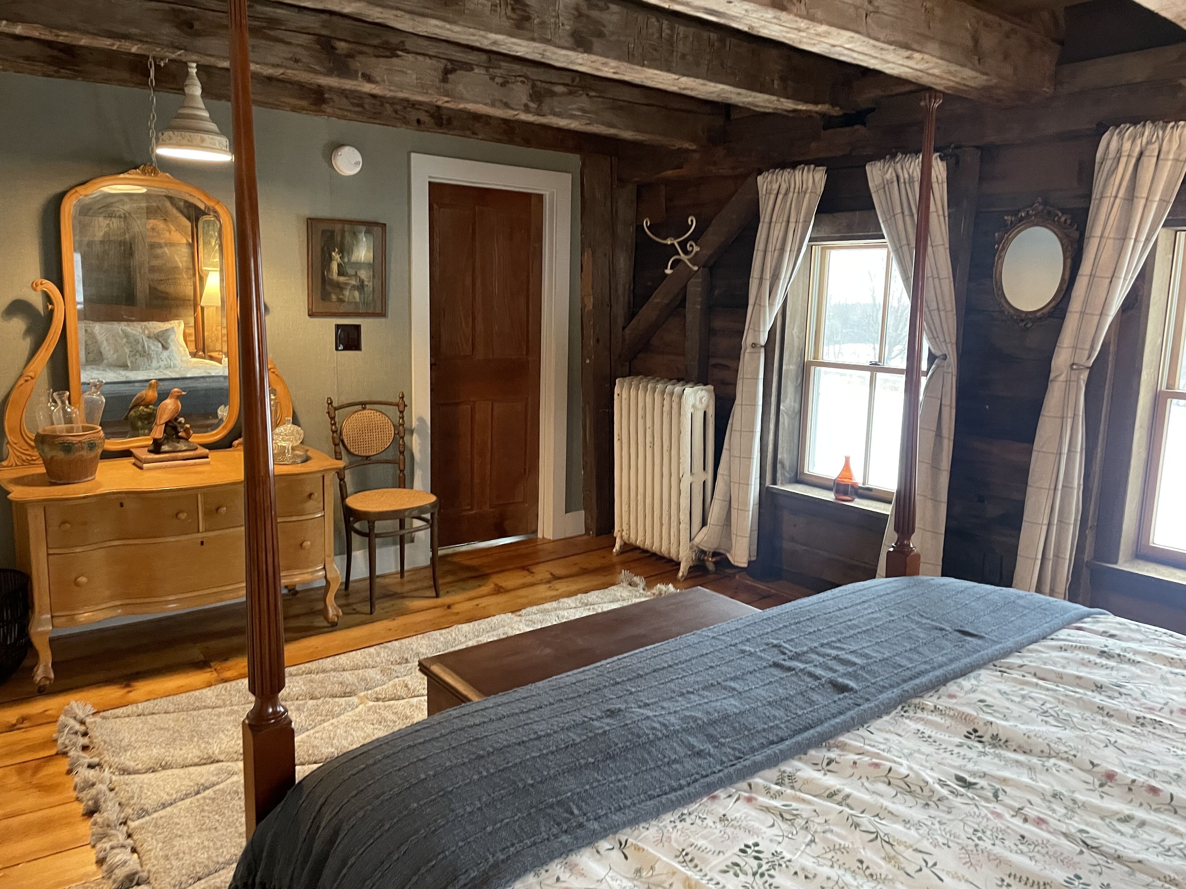 Kingdom Carriage House