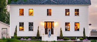 Kingdom Carriage House, Historic Home on 35 Acres in the Northeast Kingdom