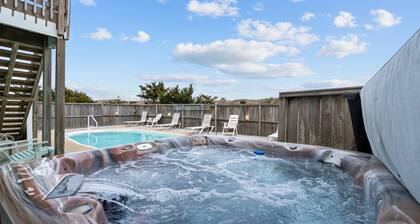 8BR Oceanfront home - Game & theater rooms, private pool, hot tub â
â
â
â
â