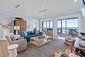 Fernseher, Videospiele, DVD-Player