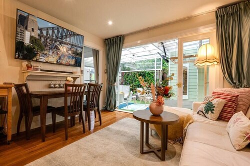 The Chelsea Cottage, Alfresco Living East Redfern