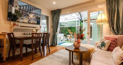 The Chelsea Cottage, Alfresco Living East Redfern