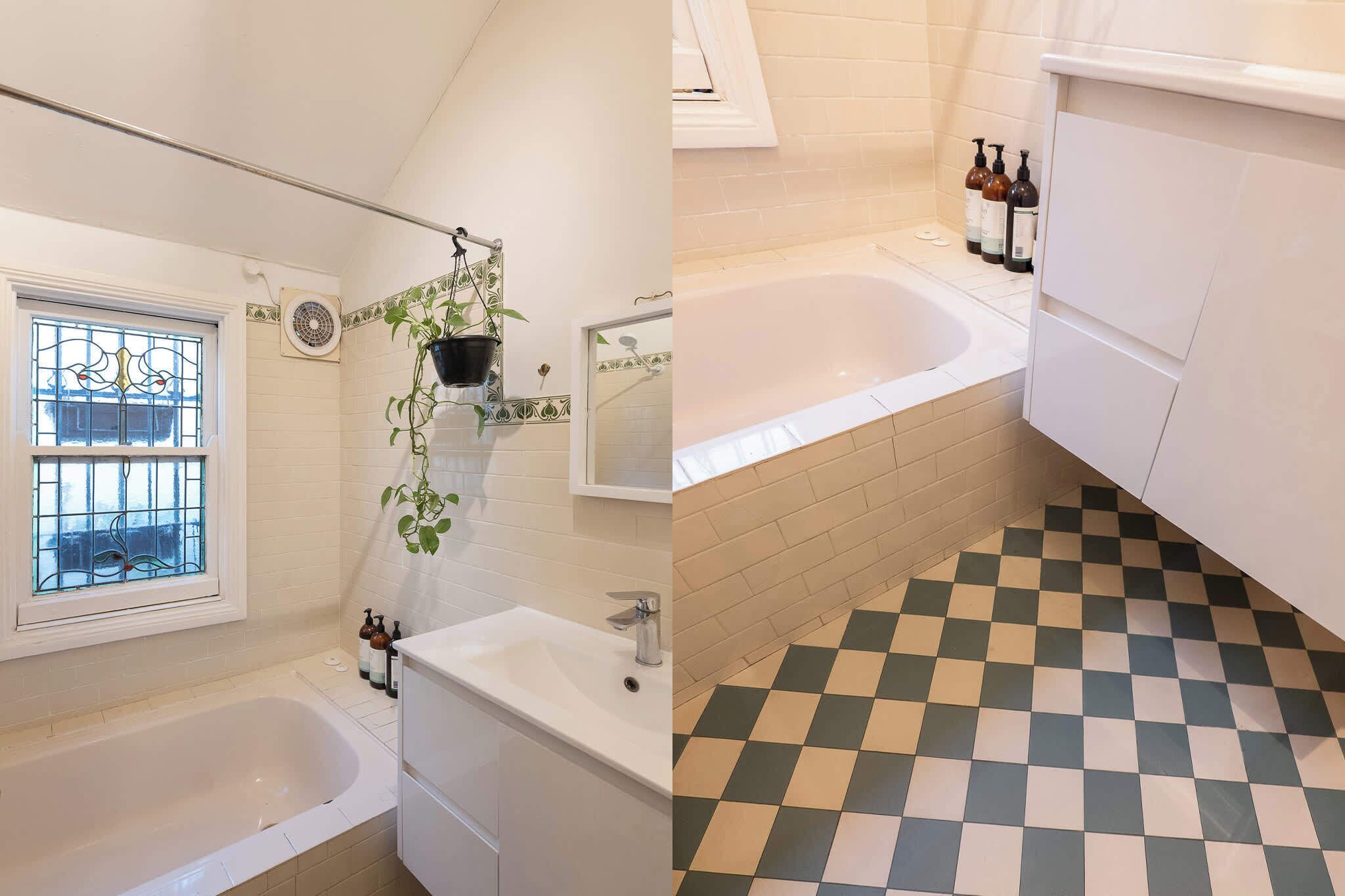 Bathtub, hair dryer, towels