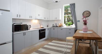 Incredible Beachside Location 4 Bed Apartment