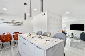 تناول الطعام