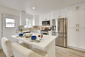 Microwave, stovetop, dishwasher, toaster