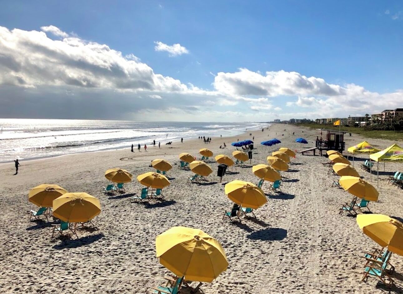 Liegestühle, Strandtücher