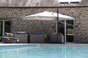 Et oppvarmet basseng