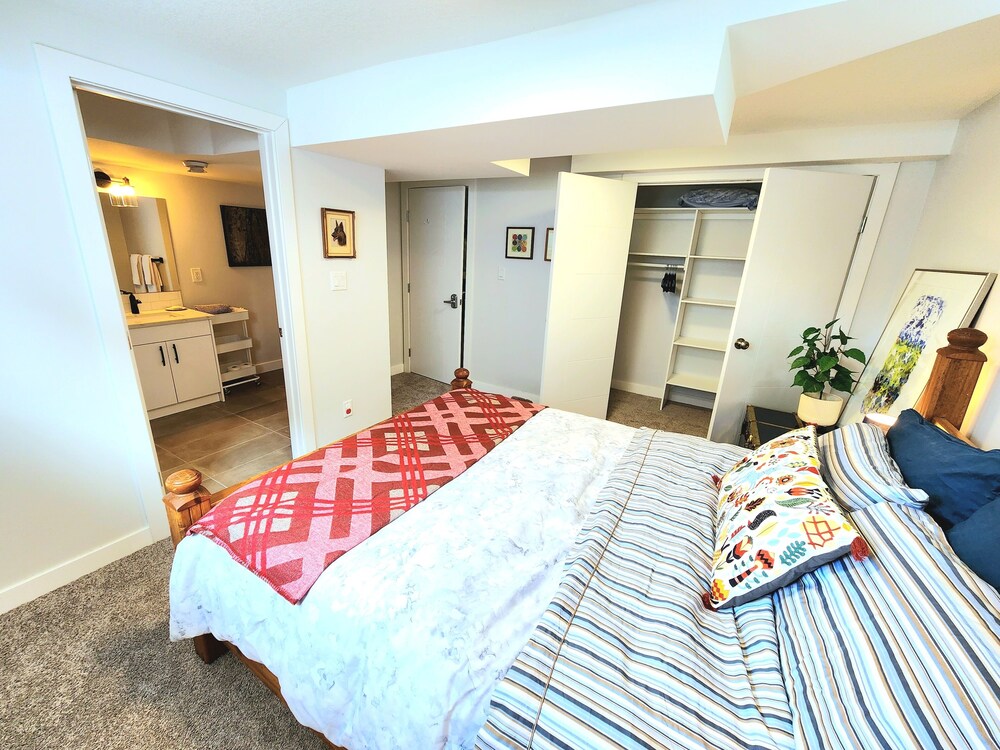 Sleek Modern Brand New Bungalow near Chinook mall Calgary Vrbo