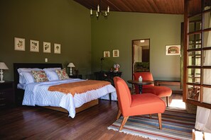 Habitación exclusiva | 1 dormitorio, ropa de cama de alta calidad, decoración individual