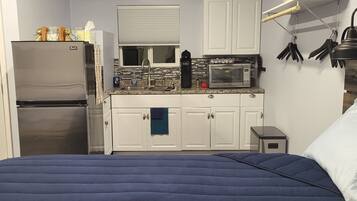 1 Schlafzimmer, Zimmersafe, Bügeleisen/Bügelbrett, kostenloses WLAN